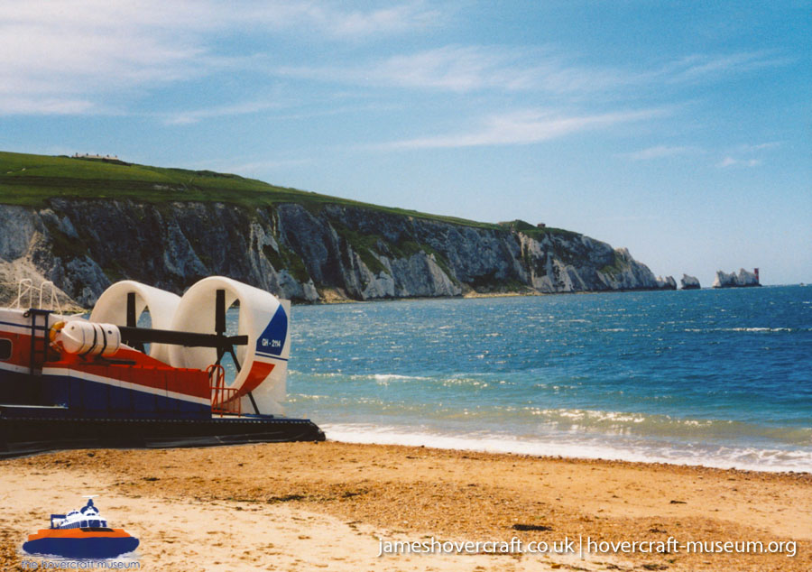AP1-88 hovercraft promotional day by BHC -  (credit: The <a href='http://www.hovercraft-museum.org/' target='_blank'>Hovercraft Museum Trust</a>).